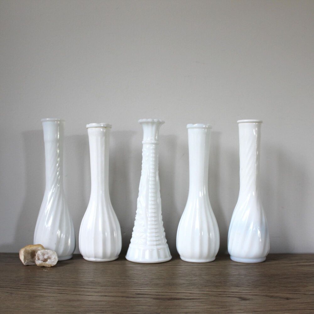 5 Vintage Milk Glass Vases White Bud Vase Set Bulk Wedding Event Decor - Picture 2 of 6